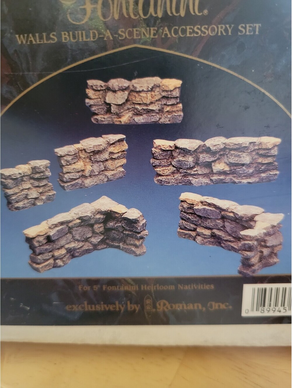 Fontanini Heirloom Nativity Walls 5-7.5" Scale Build-A-Scene Accessory Set